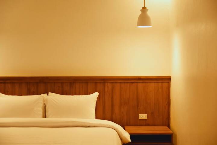 Room 11 of 65
