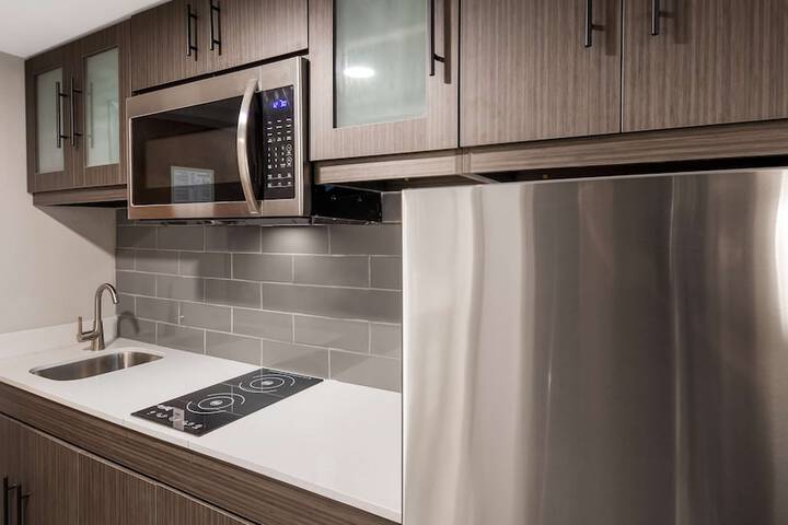 Private kitchenette