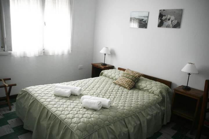 Room 11 of 35