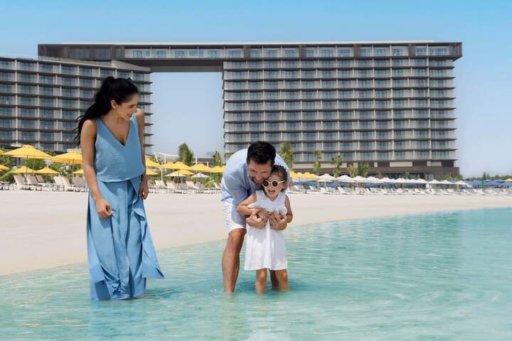Beach 246 of 259