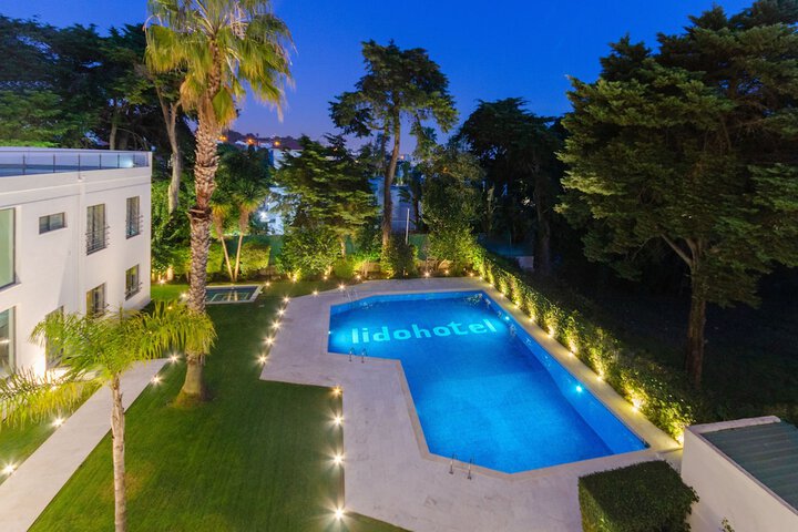 Pool 73 of 108