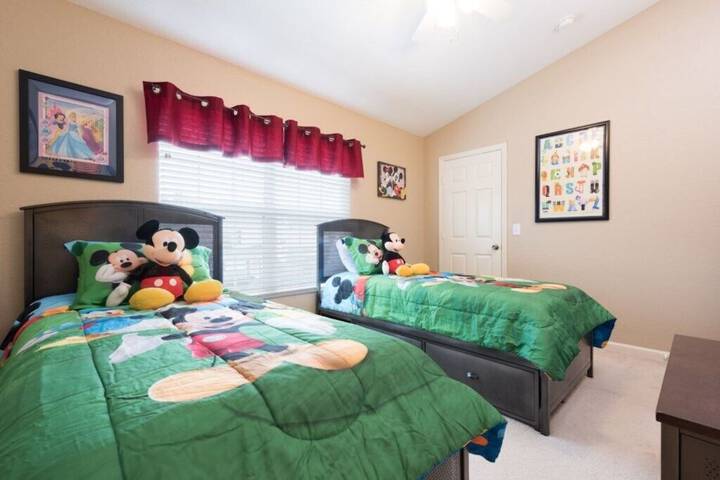 Mickeys Magical Memories in Kissimmee, FL