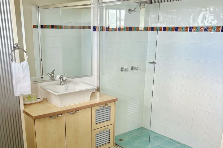 Clean Restrooms