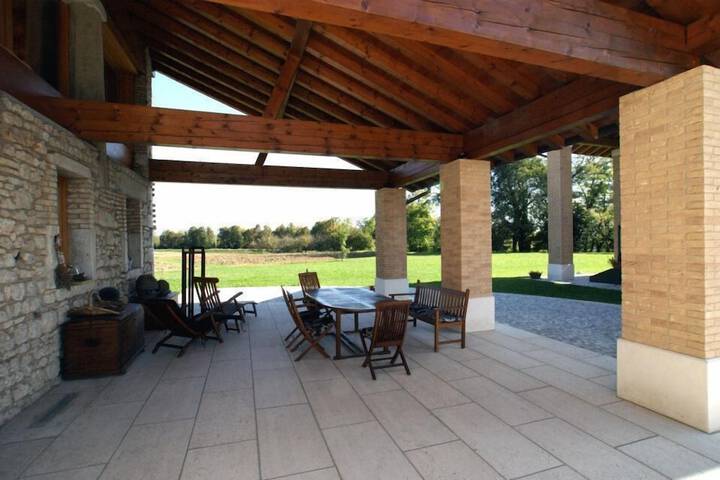 Terrace/Patio 39 of 53