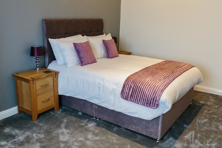 Room 5 of 29
