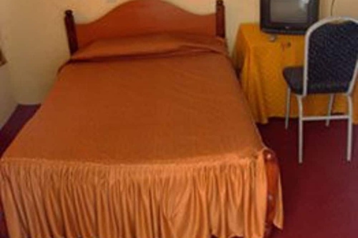 Room 5 of 30