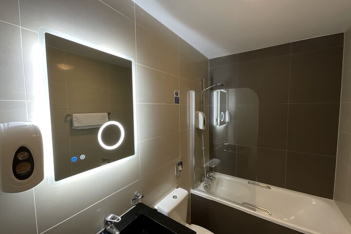 Clean Restrooms
