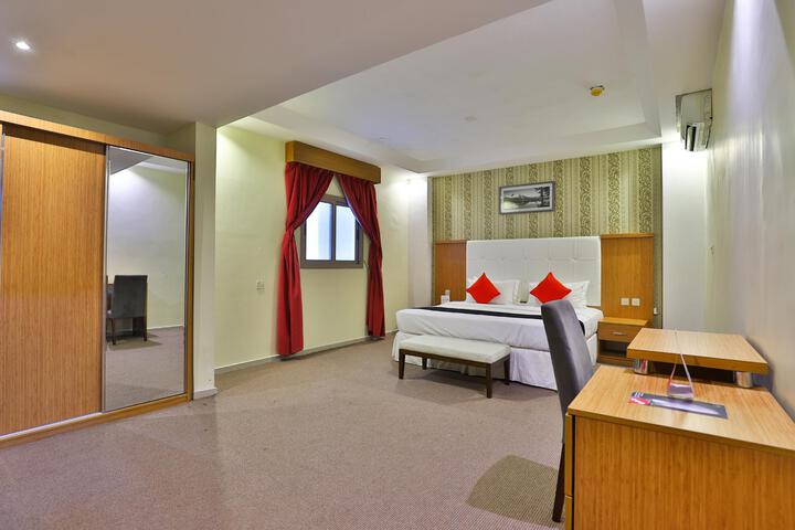 Room 5 of 22