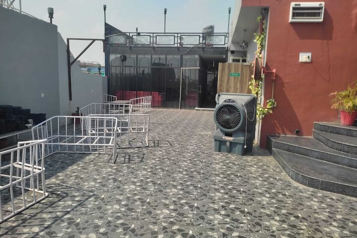 Terrace/Patio 4 of 19