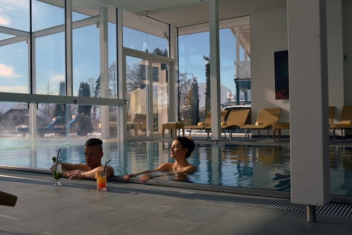 Hotel Pool