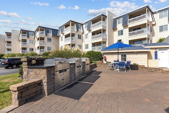 Terrace/Patio 14 of 44