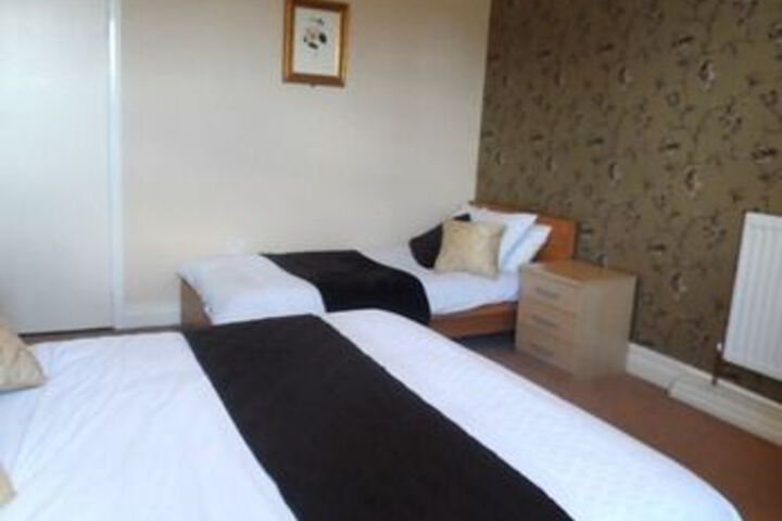 Room 7 of 15