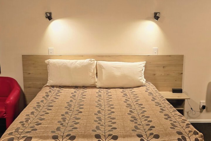 Room 55 of 175