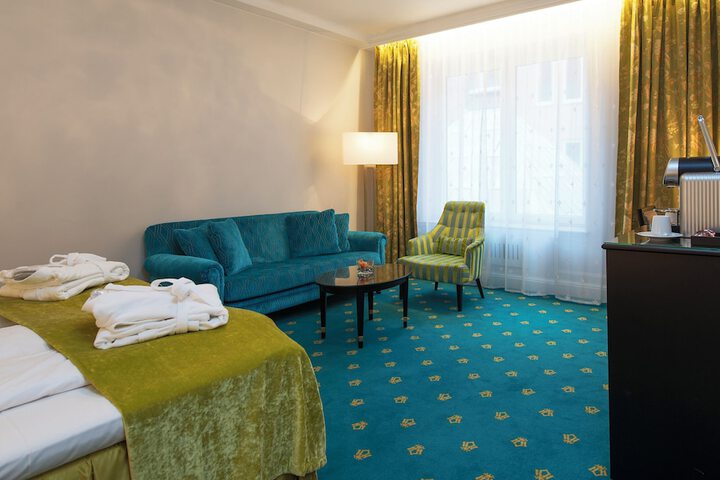Room 60 of 119