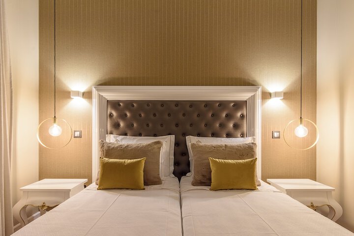 Room 49 of 114