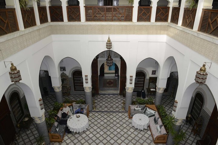 Hotel Interior 17 of 128