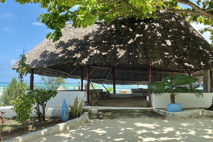 Hotel 77 of 92