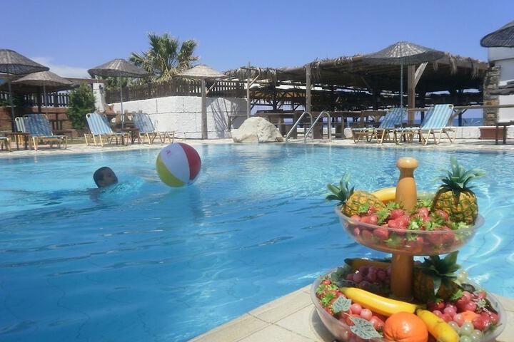 Pool 44 of 57
