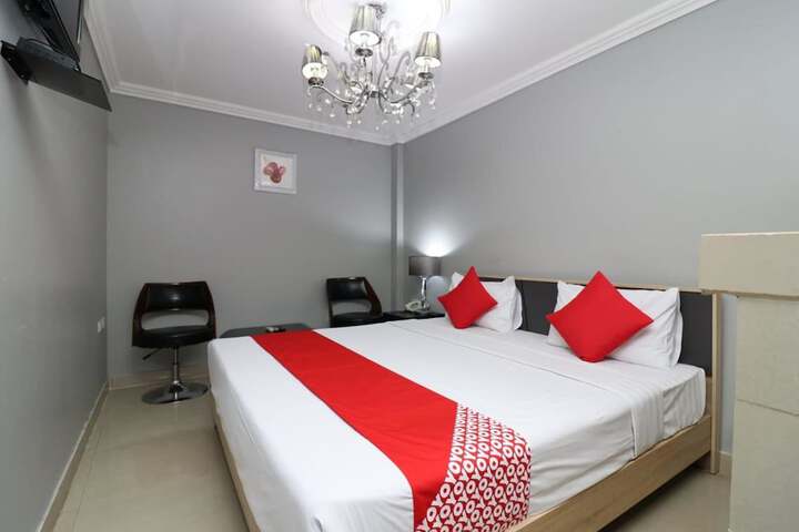 Room 19 of 31