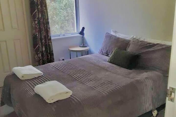 Room 3 of 36