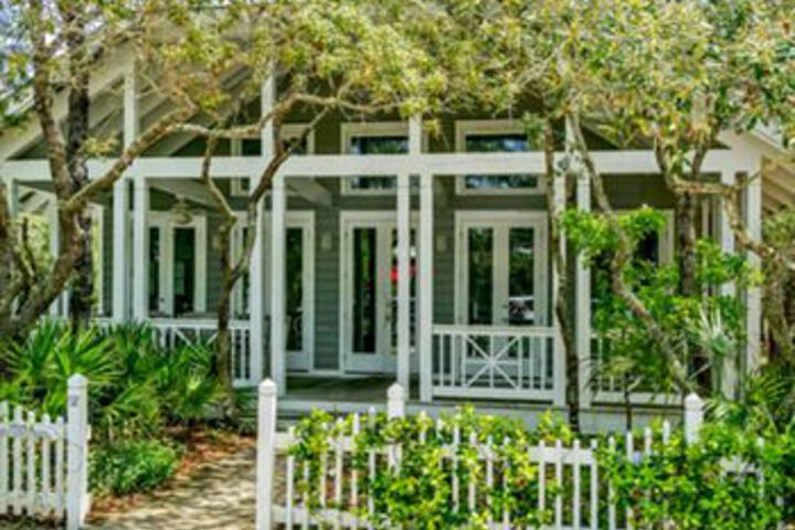 Image of Crisobel in Seaside 345732 by RedAwning