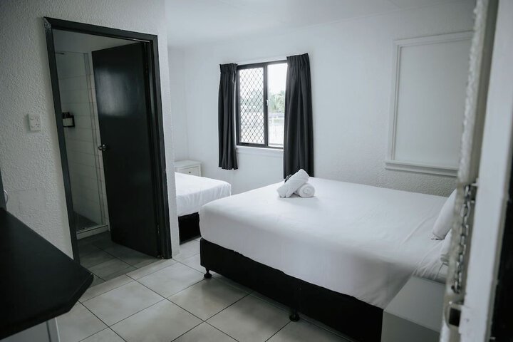 Room 15 of 44