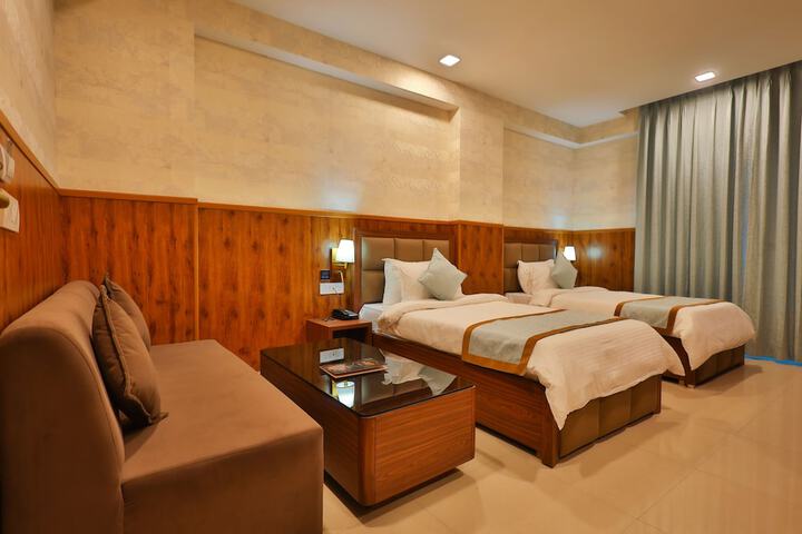 Room 6 of 21