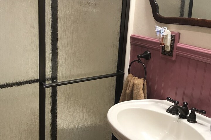 Room 50 of 69
