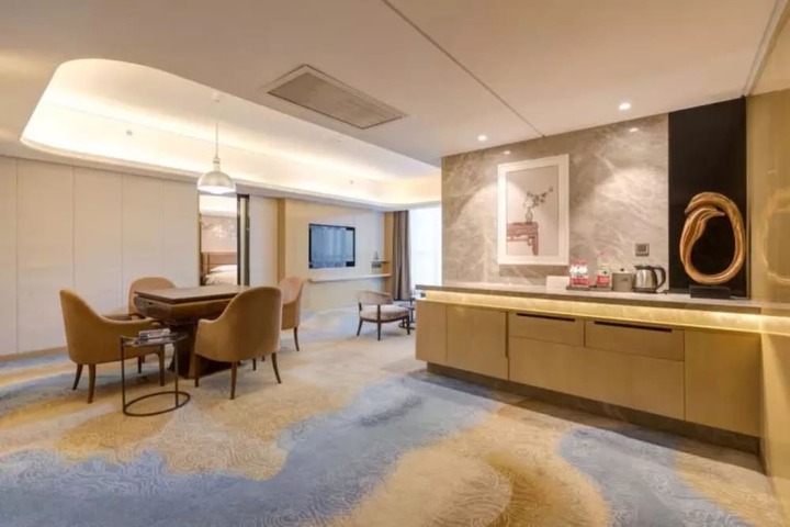 Room 29 of 46