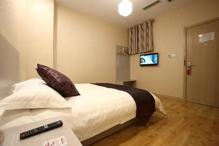Qingdao City 118 Chain Hotel