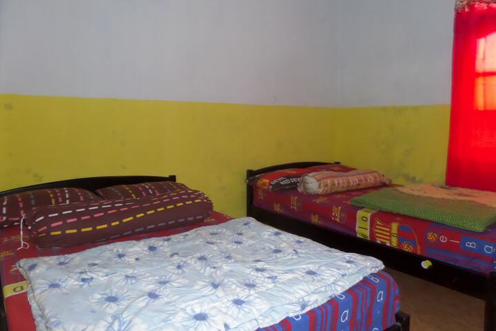 Room 6 of 21