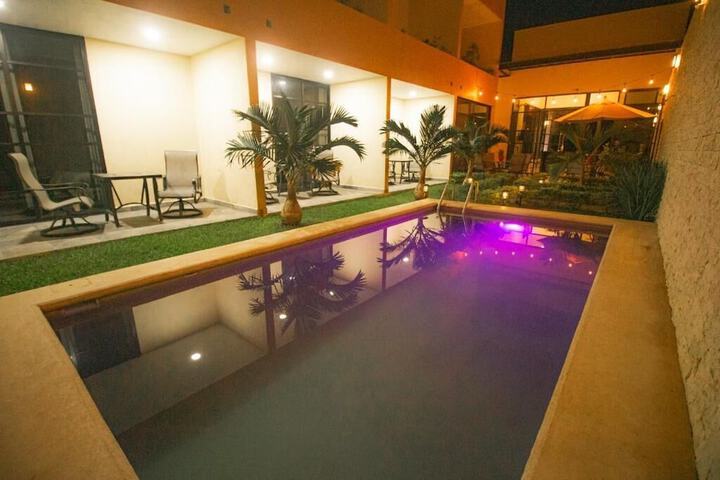 Pool 20 of 29