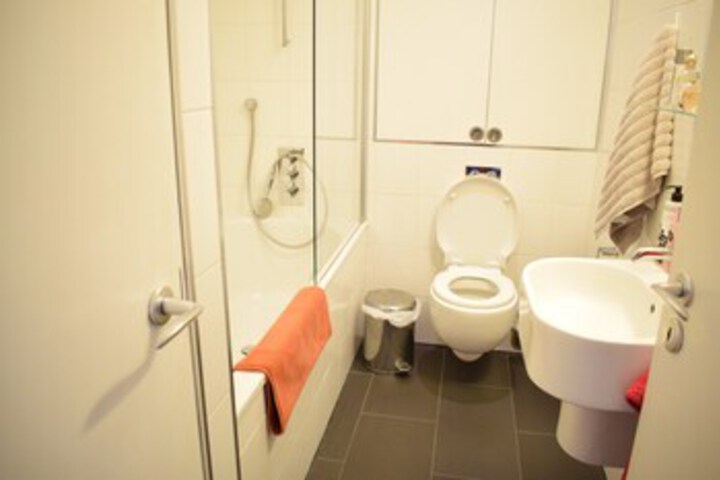 Room 3 of 17