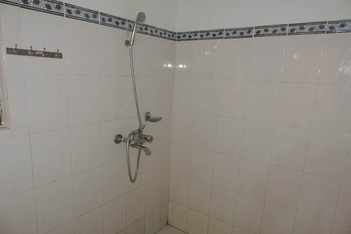 Room 12 of 15