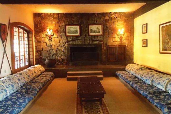 Hotel Interior 2 of 24