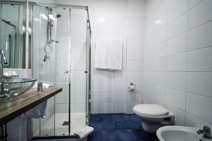 Clean Restrooms