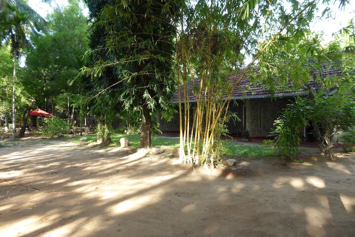 Property Grounds 70 of 75