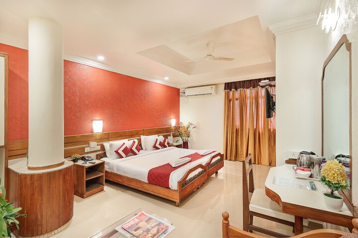 Room 7 of 34