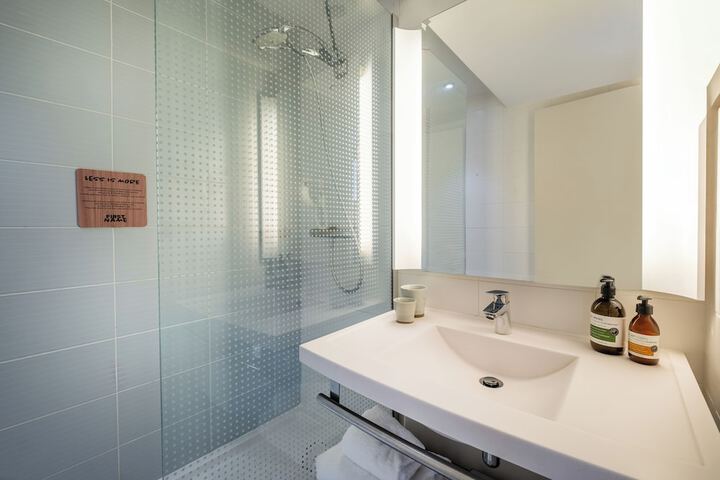 Bathroom Interior Photo