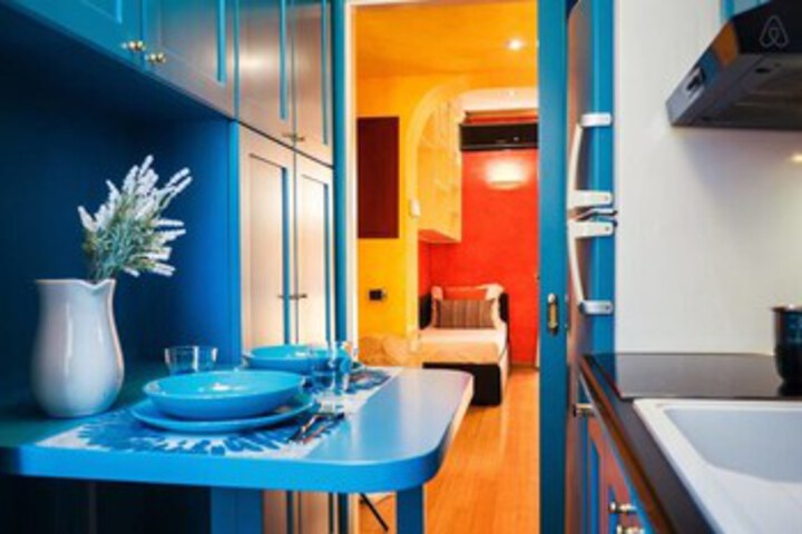 Room 15 of 18