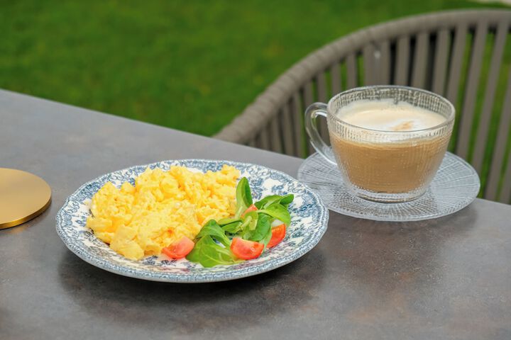 Breakfast/Coffee Service 88 of 122