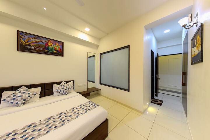 Room 8 of 78