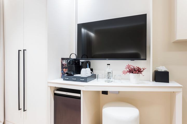 Room 42 of 109