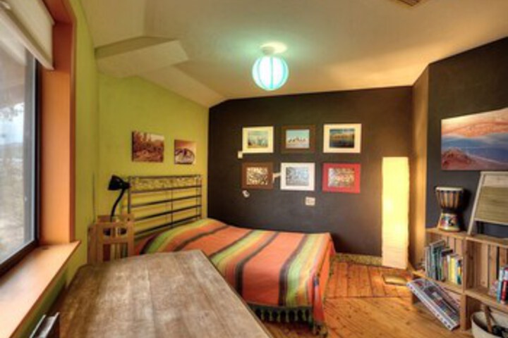 Room 37 of 40