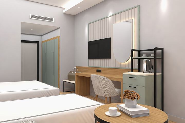 Room 3 of 43
