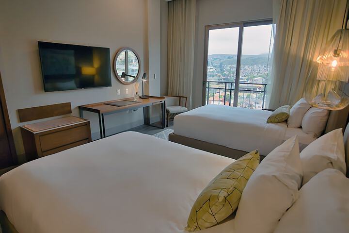 Room 29 of 93
