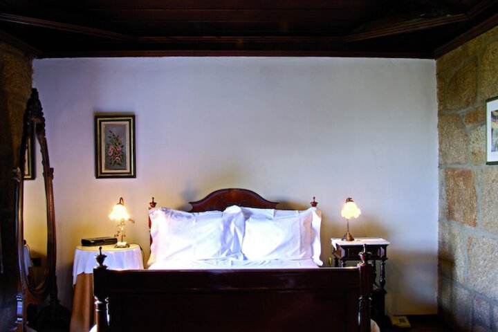 Room 4 of 70
