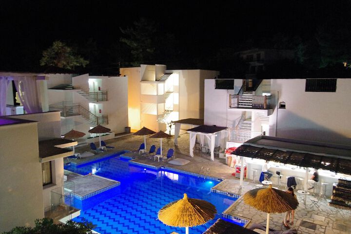 Hotel 60 of 61