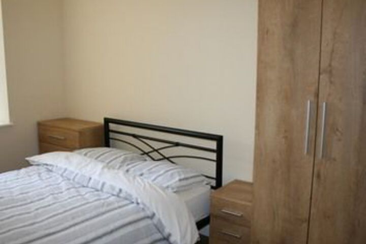 Room 28 of 42