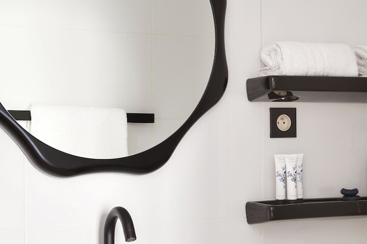 Room 43 of 50